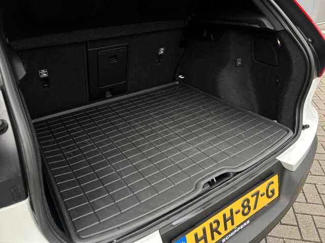 Volvo XC40 1.5 T5 Recharge R-Design | Leer | Navigatie | Plug-in Hybrid | Trekhaak