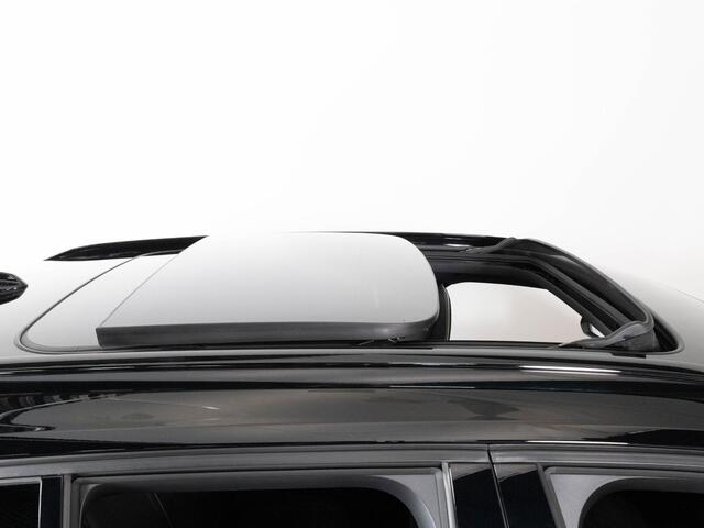 Volvo XC40 Recharge Pro 70 kWh 231 PK | LED | Panoramadak | Trekhaak | 360 Camera | Adaptieve Cruise Control | Harman/Kardon |