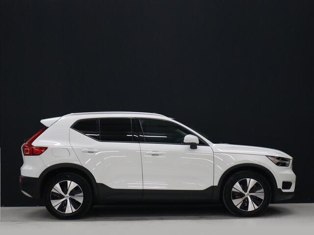 Volvo XC40 1.5 T5 Twin Engine Momentum Pro [APPLE CARPLAY, DIGITAL DASH, CRUISE CONTROL, SCHUIFKANTELDAK, STUURVERWARMING, STOELVERWARMING V+A, PDC ACHTER, ELEKTRISCHE ACHTERKLEP, NAVIGATIE, NIEUWSTAAT]