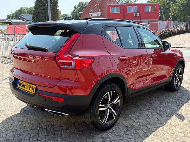 Volvo XC40 2.0 T4 AWD R-Design Luxury-line