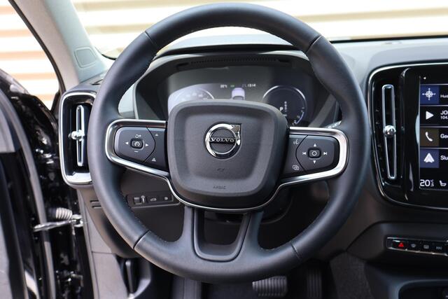 Volvo XC40 1.5 T4 Recharge Inscription Expression