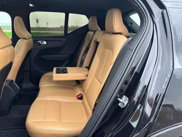 Volvo XC40 1.5 T3 Inscription | Schuif-/kanteldak | Leder | Stoelverwarming | Automaat