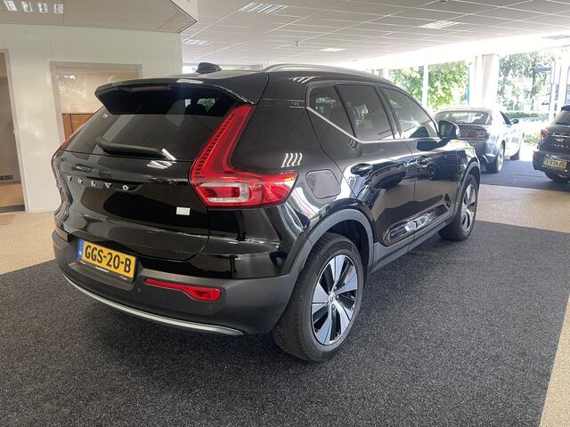 Volvo XC40 1.5 T5 Twin Engine Momentum