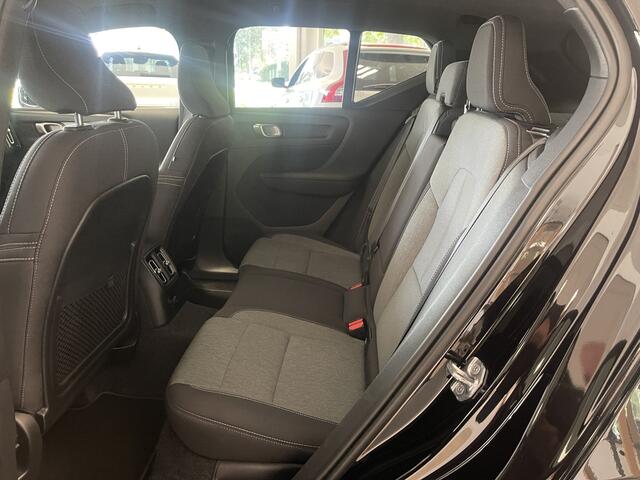 Volvo XC40 1.5 T5 Twin Engine Momentum