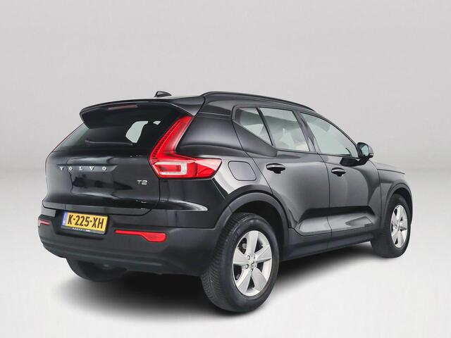 Volvo XC40 T2 Momentum Core | Airco | Apple Carplay