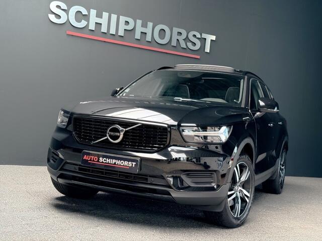 Volvo XC40 T4 190Pk R-Design Panorama dak trekhaak+winterbanden