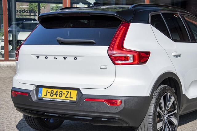 Volvo XC40 RECHARGE P8 AWD R-DESIGN / TREKHAAK / PANO
