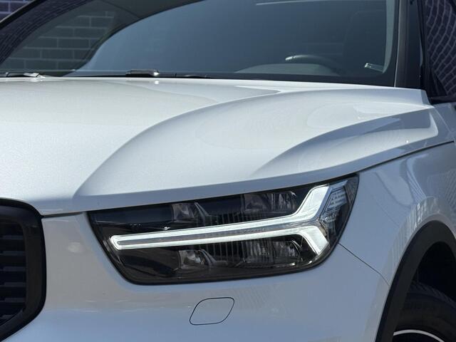Volvo XC40 2.0 T4 R-Design | Stoelverwarming | Schuif/kantel panoramadak | DAB | Parkeercamera | Parkeersensoren V+A | Adaptieve cruise control | Dodehoekdetectie |
