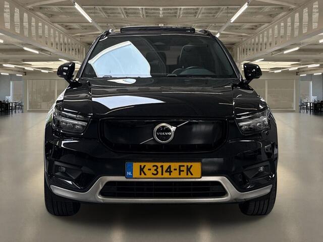 Volvo XC40 Recharge P8 AWD R-Design 360 camera/schuifdak/trekhaak/dealer onderhouden.