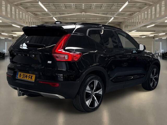 Volvo XC40 Recharge P8 AWD R-Design 360 camera/schuifdak/trekhaak/dealer onderhouden.