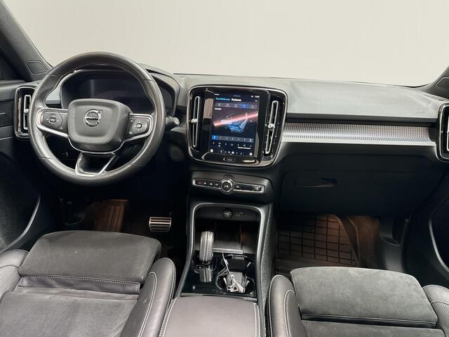 Volvo XC40 Recharge P8 AWD R-Design 360 camera/schuifdak/trekhaak/dealer onderhouden.
