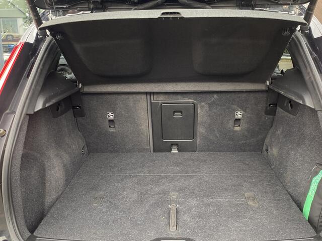 Volvo XC40 Recharge Plus STOEL + STUURVERWARMING | LEDER/ALCANTARA | RIJKLAAR INCL. 12 MND. BOVAGGARANTIE