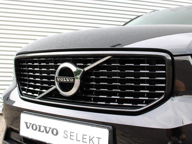 Volvo XC40 1.5 T4 Recharge R-Design Expression Automaat / Leder interieur / Adaptieve Cruise Control / 19" velgen