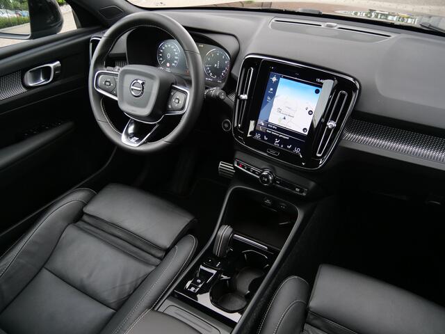 Volvo XC40 1.5 T3 165pk R-Design Automaat Adaptive cruise / Leder / Camera / Navigatie