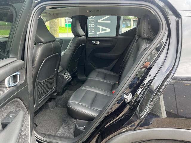 Volvo XC40 T3 Inscription | Rijklaarprijs | Pano dak | Leer |