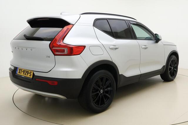 Volvo XC40 2.0 T4 Momentum 190 PK | Automaat | LMV | Elektrische Klep | Camera | Navigatie | Elektrische Trekhaak | Stoel Verwarming Voor En Achter | Stuurwiel Verwarming | DAB+ |