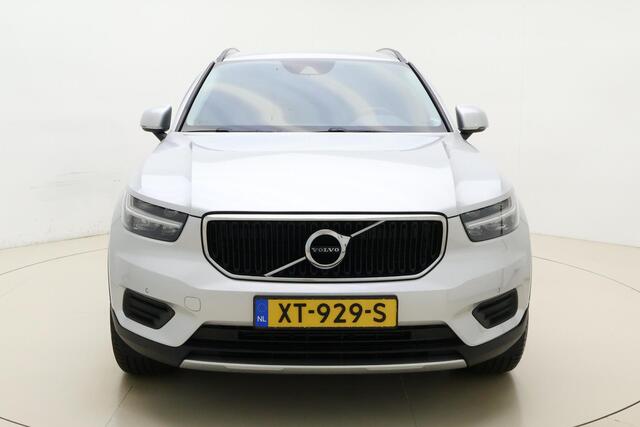Volvo XC40 2.0 T4 Momentum 190 PK | Automaat | LMV | Elektrische Klep | Camera | Navigatie | Elektrische Trekhaak | Stoel Verwarming Voor En Achter | Stuurwiel Verwarming | DAB+ |