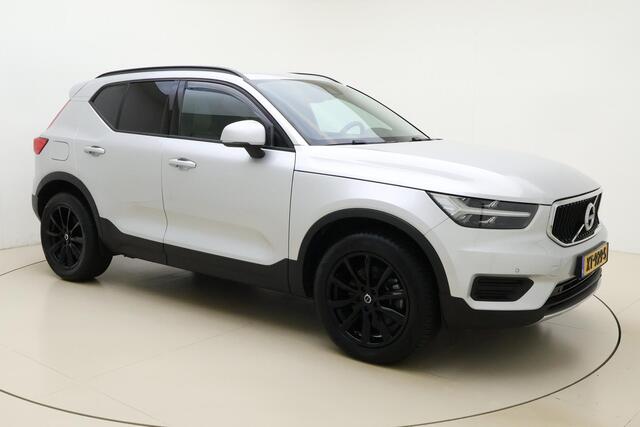 Volvo XC40 2.0 T4 Momentum 190 PK | Automaat | LMV | Elektrische Klep | Camera | Navigatie | Elektrische Trekhaak | Stoel Verwarming Voor En Achter | Stuurwiel Verwarming | DAB+ |