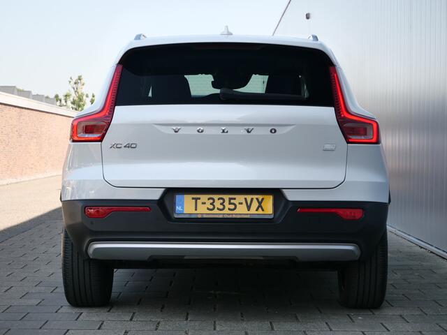 Volvo XC40 1.5 T5 262pk Recharge Inscription Automaat Harman Kardon / Leder / Trekhaak / Adaptive cruise