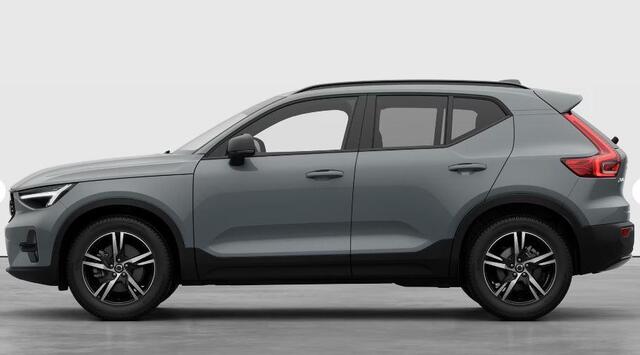 Volvo XC40 B4 211PK Automaat Plus Dark / Extra getint glas achter / Climate pack / Connect Nubuck bekleding