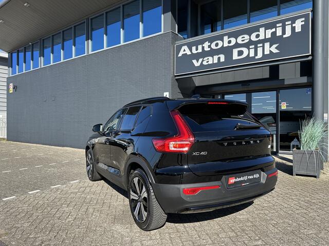 Volvo XC40 1.5 T5 Plug-in hybrid Ultimate Dark