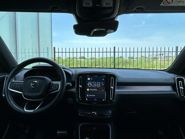 Volvo XC40 Recharge P8 AWD R-Design | Panoramadak | Trekhaak