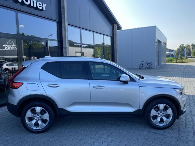 Volvo XC40 2.0 T4 Momentum Pano|leder|CAM|Apple carplay