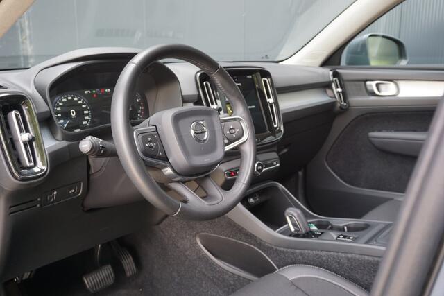 Volvo XC40 1.5 T3 Momentum Pro | Origineel NL | 1ste Eigenaar | Panoramadak | Cruise Control | Navigatie | Airco |