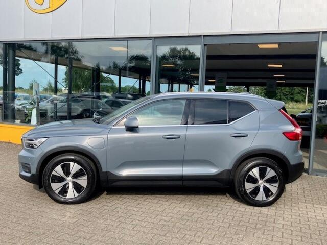 Volvo XC40 1.5 T4 Recharge Inscription Navi - camera - trekhaak - stoel/stuurverw.