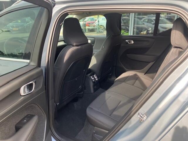 Volvo XC40 1.5 T4 Recharge Inscription Navi - camera - trekhaak - stoel/stuurverw.
