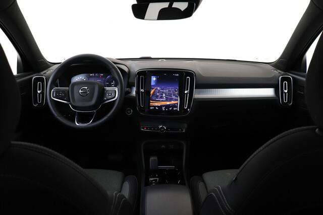Volvo XC40 T4 PLUG-IN HYBRID PLUS DARK -PANO.DAK|POWER-SEATS|HARMAN/KARDON|PRIVACY.GLAS