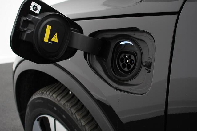 Volvo XC40 1.5 T5 Plug-in hybrid Plus Bright Volvo XC40 1.5 T5 Recharge Plus Bright | Navigatie | Climate Control | Adaptive Cruise Control | 18"LMV | Camera | Parkeer sensoren | Dab | Led