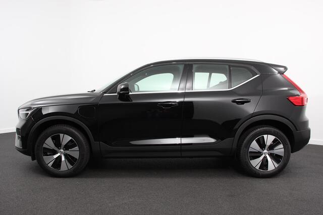 Volvo XC40 1.5 T5 Plug-in hybrid Plus Bright Volvo XC40 1.5 T5 Recharge Plus Bright | Navigatie | Climate Control | Adaptive Cruise Control | 18"LMV | Camera | Parkeer sensoren | Dab | Led