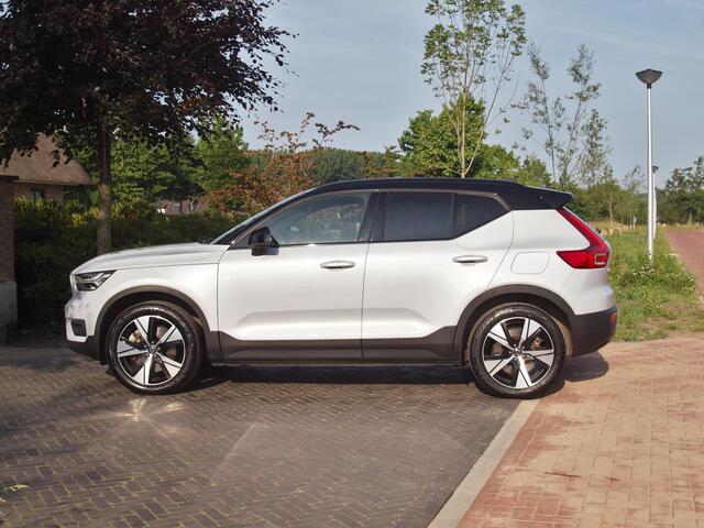 Volvo XC40 Recharge P8 AWD R-Design | Panoramadak | 360 Camera | Apple Carplay | Harman Kardon | Trekhaak |