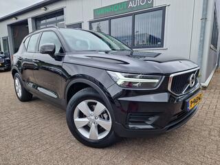 volvo-xc40-1.5-t2-momentum-camera-