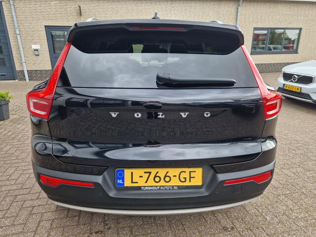 Volvo XC40 1.5 T3 Business Pro Cam | Climate Pack
