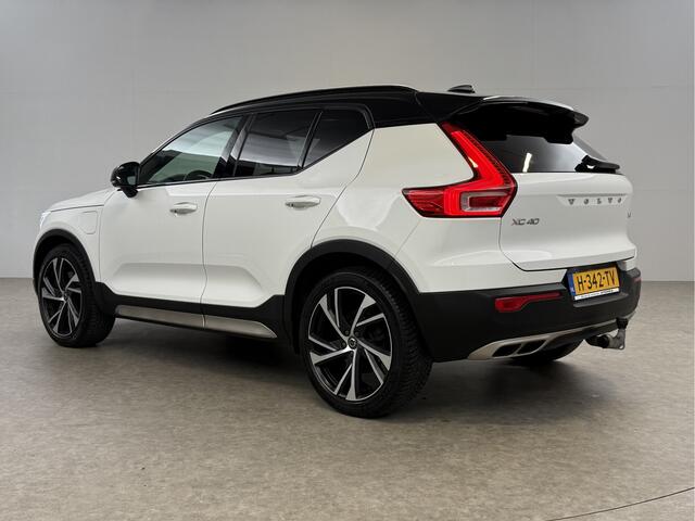 Volvo XC40 1.5 T5 Twin Engine Inscription 262PK Pano Harman/Kardon Virtual LED Trekhaak Camera Carplay Clima Cruise 20"LMV PDC