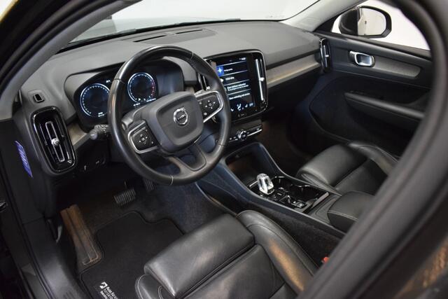 Volvo XC40 2.0 T4 190pk AUT8 Inscription Trekhaak 1800 kg/ Schuifdak/ 360 Camera/ Leer/ Stoelverw.