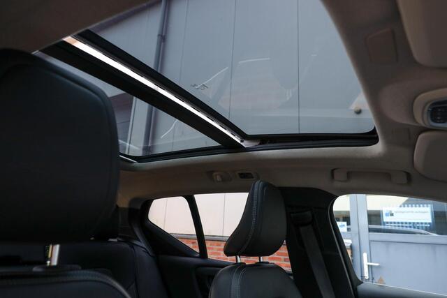 Volvo XC40 2.0 T5 AWD 247 PK Inscription ? Leder ? Pano ? LED