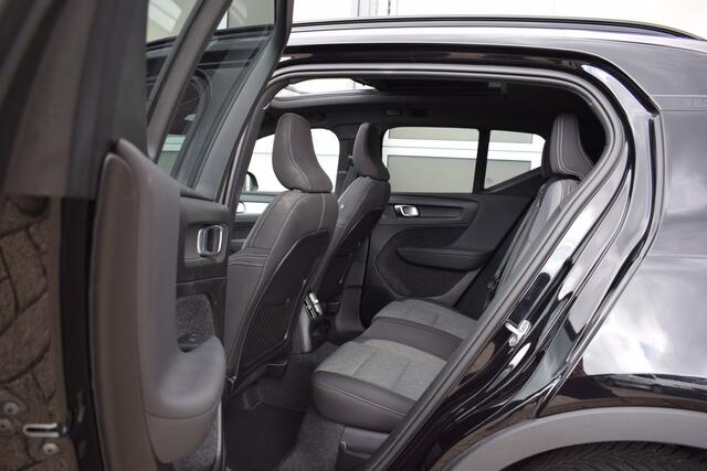 Volvo XC40 1.5 T5 Plug-in hybrid Ultimate Dark Panoramadak | Harman Kardon | Camera | ACC