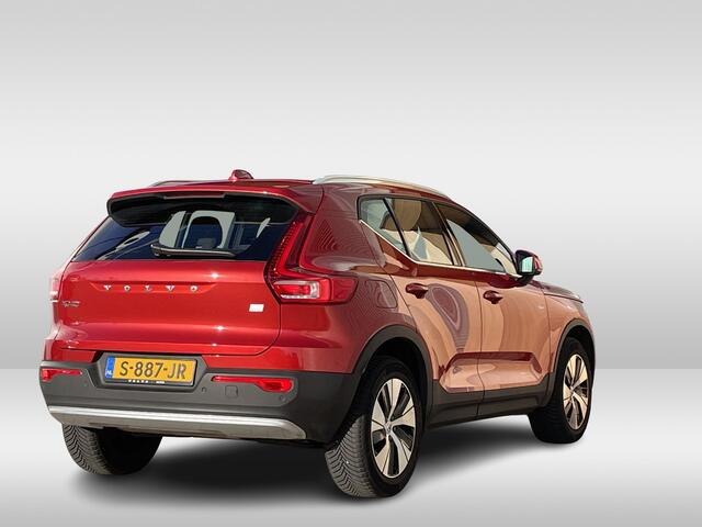 Volvo XC40 T4 Aut. Recharge Core Bright | Stoel- en stuurverwarming | Apple Carplay
