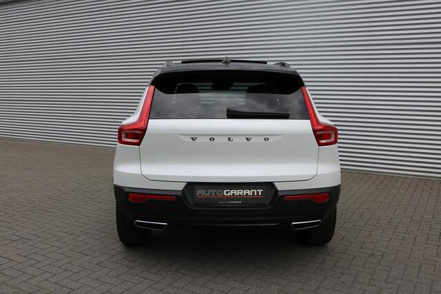 Volvo XC40 2.0 T4 R-Design 190PK (Panoramadak Sportleder/Memory Carplay Navi/Camera Full-Led 19InchLMV PrivacyGlass)