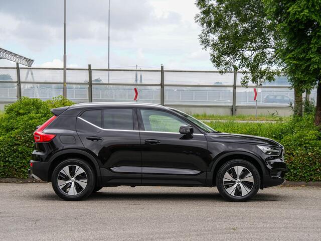 Volvo XC40 1.5 T4 Recharge Inscription Expression | TREKHAAK | CAMERA | NAVIGATIE |