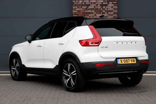 Volvo XC40 1.5 T5 262 PK Recharge R-Design | Apple Carplay | LED | Elektrische Achterklep | DAB | Regensensor | Interieur Voorverwarming |