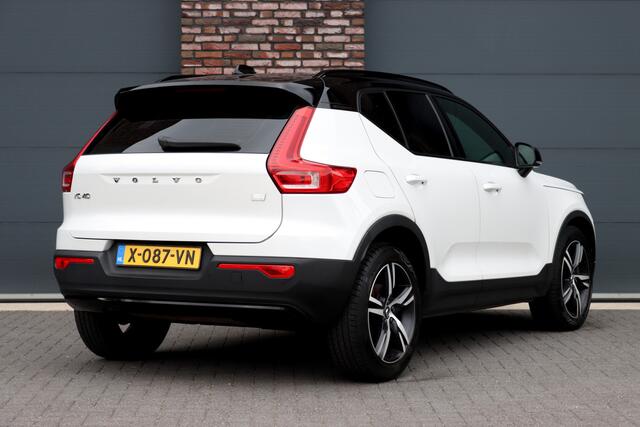 Volvo XC40 1.5 T5 262 PK Recharge R-Design | Apple Carplay | LED | Elektrische Achterklep | DAB | Regensensor | Interieur Voorverwarming |