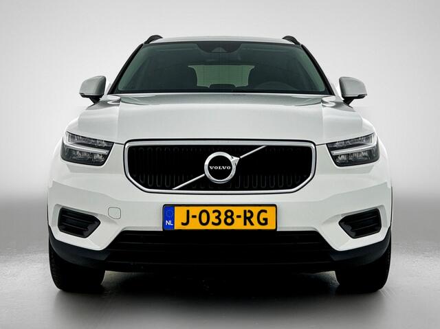 Volvo XC40 1.5 T2 Momentum Core