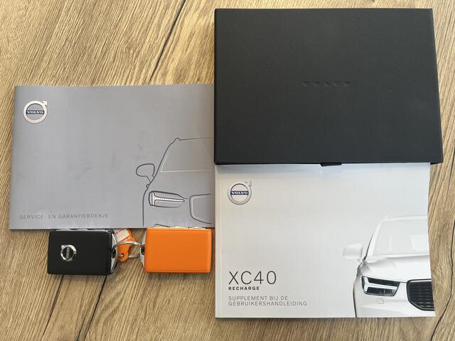 Volvo XC40 1.5 T5 Recharge Business Pro GRATIS Afleverpakket! | Elektrische Trekhaak | Elektrische Achterklep | Achteruitrijcamera |