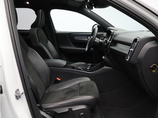 Volvo XC40 T5 Recharge R-Design / Trekhaak / Panoramadak / Adaptive Cruise / Nubuck Bekleding / Keyless / BLIS / Parkeercamera / Getint Glas /