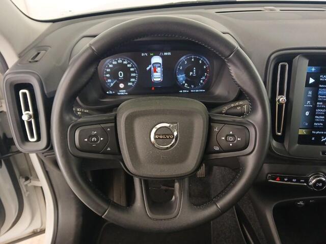Volvo XC40 1.5 T2 Momentum | Navigatie | Camera| LED | Climate Controle | Keyless Start | DAB | Cruise Controle | Apple/Android CarPlay |