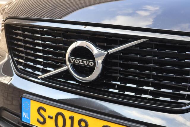 Volvo XC40 1.5 T5 Recharge R-Design